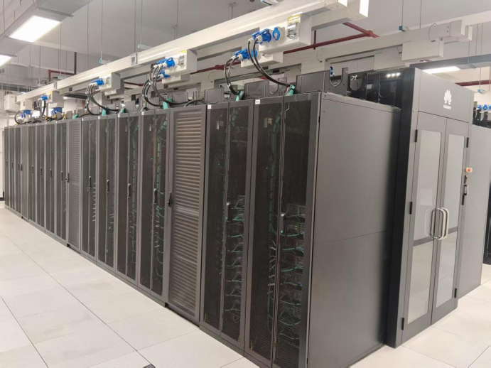 安徽易秀通信息科技有限公司助力某某网络通信有限公司信创云国产操作系统进行建设