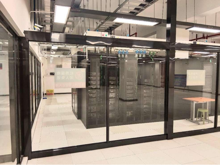 安徽易秀通信息科技有限公司助力某某某机房玻璃隔断及配套采购
